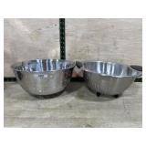 2- Stainless strainers