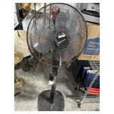 Amazon basics floor fan