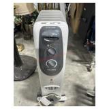 Radiator style electric heater