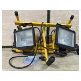 Halogen light set with tri pod stand