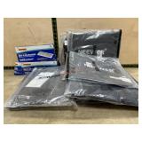 Box lot with air deflectors and black oxford