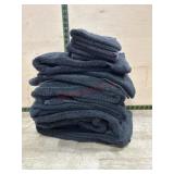 4 Black bath towels, 2 hand towels and wash rags