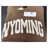 Women's Medium Wyoming Sweatshirt