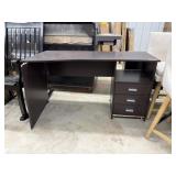 Damaged 3 drawer desk
