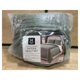 King-Size Cotton-Blend Sateen Quilt Set