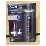 Oral-B iO Series 5 Rechargeable Toothbrush Set