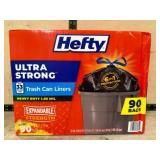 Hefty Ultra Strong Trash Can Liners, 90 Bags