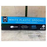 600 White Plastic Spoons