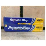 Reynolds Wrap Nonstick Aluminum Foil, 130 Sq Ft