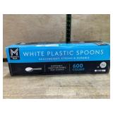 600 White Plastic Spoons