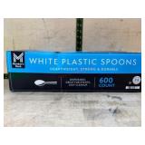600 Disposable White Plastic Spoons