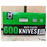 600 White Plastic Knives