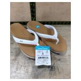 Women's White/Tan Cushion Cloud Flip-Flops, Size 8