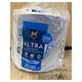 Pack of 204 Ultra Dinner Paper Plates