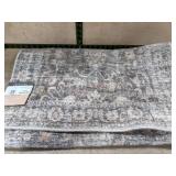 Scatter Rug with Distressed Design