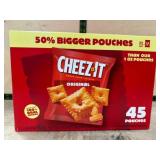 Cheez-It Original Baked Snack Crackers, 45 Pouches