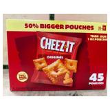 45 Cheez-It Snack Pouches