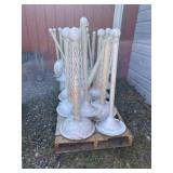 22 plastic stanchions w/ chains