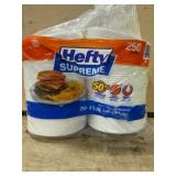 Hefty Supreme 8.75-Inch Luncheon Plates, 250 Ct.