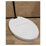 White Elongated Toilet Seat With Lid