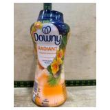 Downy Radiant Laundry Scent Booster