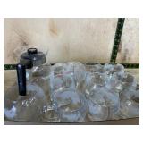 nescafe coffee carafe and 10 mugs  World map
