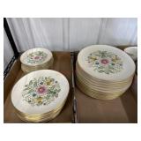 36 pieces Lenox Cascade dinnerware plates and