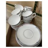 8 Wedgewood Amherst saucers with 10 matching cups