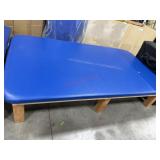 Physical therapy mat