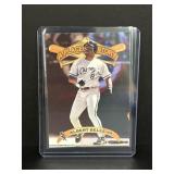1998 fleer albert bell