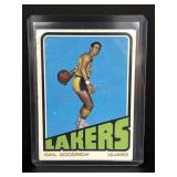 1072 topps gail goodrich