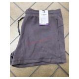 XXL Women's Casual Shorts in Purple Tone