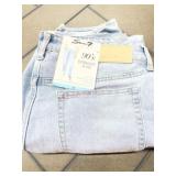 Light Wash 90s-Style Straight Leg Jeans, Size 10