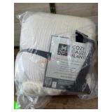 Cozy Gauze Blanket in Cream Color