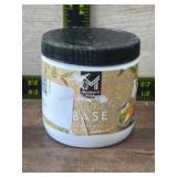 Chicken Base in 16 oz Plastic Jar