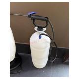 Hand sprayer