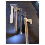 4 wooden axes