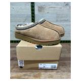 Ugg Women's Size 6 Suede Slippers with Shearling L