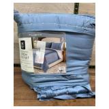 Full/Queen 3-Piece Quilt Set in Blue