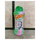 Gain Scent Booster Tango Cherry & Rose