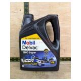 Mobil Delvac 1300 Super SAE 15W-40 Engine Oil