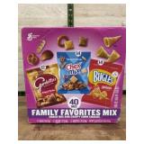 General Mills Family Favorites Snack Mix, 40 Bags