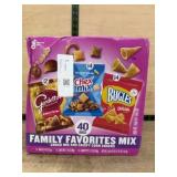 Family Favorites Snack Mix Variety Pack