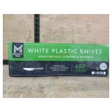 600 Heavyweight Plastic Knives