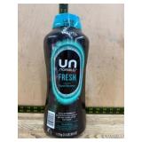 Downy Unstopables Fresh Laundry Booster