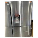 Lg 28 cu ft french door refrigerator msrp 3495.00