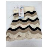 Knit Chevron Pattern Shorts, Size Large