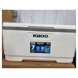 Igloo MaxCold XL 150 Qt Cooler 142 Cans