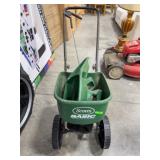 Scotts Basic Broadcast Spreader