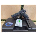 SIG Sauer Mosquito ï¿½ .22 LR Pistol